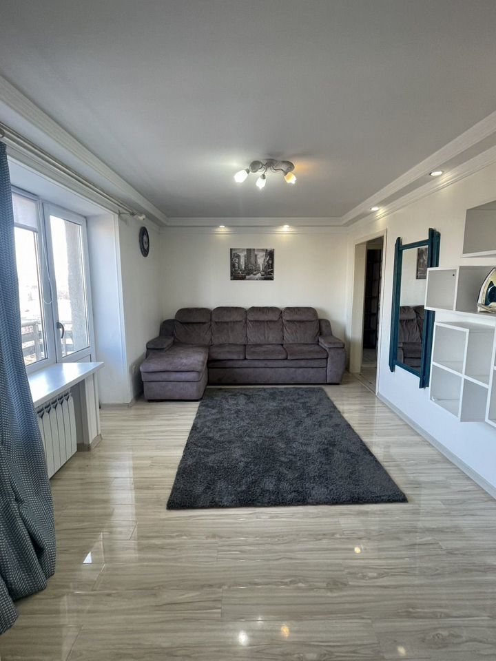 Квартира на Леонова 3к1