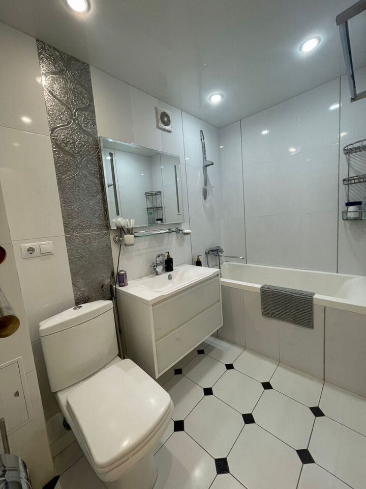 Квартира на Леонова 3к1