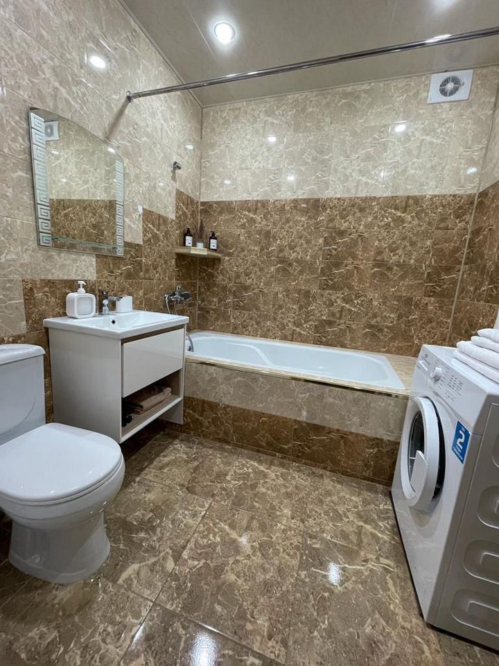 Квартира на Кырджалийсклй 10к2